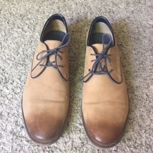 Men’s Johnston & Murphy shoes